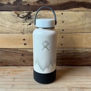 32oz Snowcap Hydro Flask
